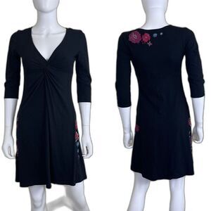 Johnny Was Women Size Small Black Floral Embroiderd Mini Jersey Tunic Dress Boho